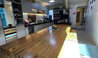 Imagem 4: Casa para venda com 230 m² com 3 suítes, piscina, em Parque Verde - Belém - PA