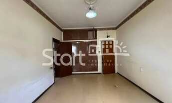 Imagem 4: Casa à Venda no Taquaral Ideal para Moradia ou Excelente Ponto Comercial