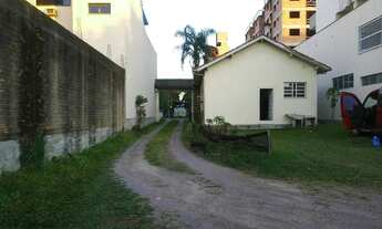 Imagem 2: Casa com terreno em tubarão sc na Av expedionario José Pedro coelho 185 com 766mt
