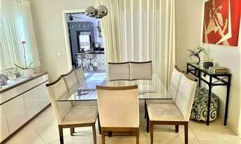 Imagem 4: Ótimo sobrado com 4 suítes em condomínio pertinho da Lucas!