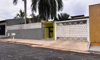 Imagem: Casa em Condomínio com 3 Suítes e 276m²