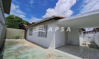 Imagem 2: EXCELENTE CASA COM 2 VAGAS DE GARAGEM, VARANDA, 3 QUARTOS SENDO 1 SUITE , SALA, COZINHA, D