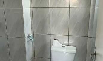 Imagem 6: Apartamento no Jardim Bom Clima 2 Dormitórios Varanda Elevador Piscina - Região Central