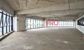 Imagem 2: Heliponto, auditorio, 14 pavimentos, 244 vagas, 8 elevadores