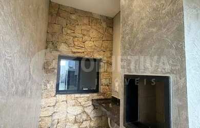 Imagem: Casa à venda, 3 quartos, 1 suíte, 2 vagas