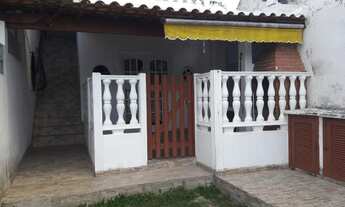 Imagem: Casa na quadra da praia e colado ao Centro