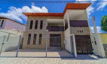 Imagem 2: Casa com 3 dormitórios à venda em Candelária - Natal/RN