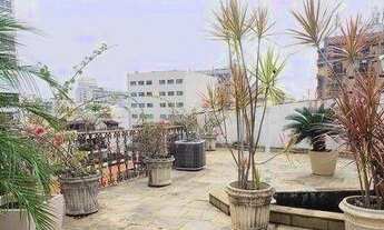 Imagem 2: Cobertura <br> para venda tem 388 metros quadrados com 4 quartos, 2 vagas