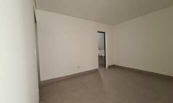 Imagem 7: Casa de condomínio térrea para venda tem 259 m² com 4 suites