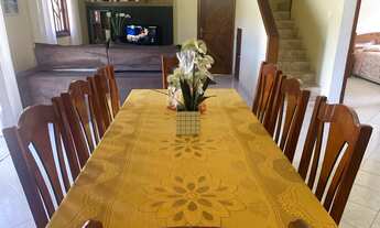 Imagem 4: Casa para aluguel e venda possui 200 metros quadrados com 4 quartos