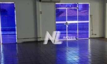 Imagem 7: Prédio comercial em Capim Macio, com 800m² de área total