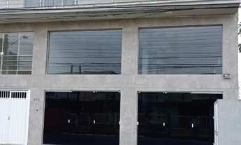 Imagem 2: Alugo sala comercial R$ 6.000,00 mais taxas medindo 265MT quadrados,pé direito 5metros