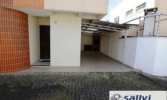 Imagem 2: Sobrado com 03 dormitórios para alugar - R$ 1.980,00/mês + taxas - Bairro Fanny - Curitiba