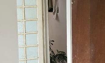 Imagem 3: Kitnet aluga-se Quarto com aluguel por R$850 /mês