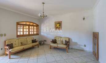 Imagem 5: Casa de condomínio sobrado para aluguel e venda tem 220 metros quadrados com 3 quartos