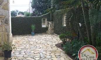 Imagem 2: Casa assobradada, excelente para moradia e clinicas, ao lado da Al. Lucas