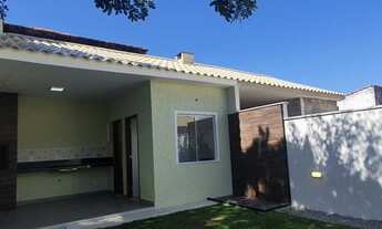 Imagem 2: Casa para venda com 118 metros quadrados com 3 quartos