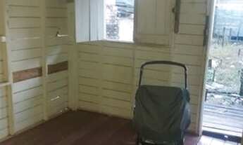 Imagem 4: Vende-se esta casa. OBS: ( É uma vila de kitnet