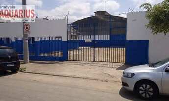 Imagem 2: Galpão no Chácaras Reunidas - 660m², pé direito alto, mesanino, excelente localização - Ve