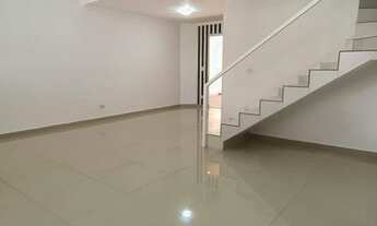 Imagem 5: Sobrado com 3 dormitórios, sendo 1 Suítes à venda, 156 m² por R$ 585.000,00 - Condomínio V