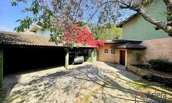 Imagem 4: Linda casa rústica integrada e avarandada com detalhes em tijolos aparentes, total privaci