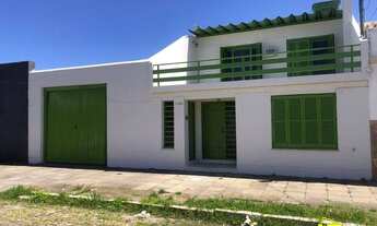 Imagem 1: Sobrado com 3 dormitórios, 1 suíte, à venda, 270 m² por R$ 636.000 - Centro - Pelotas/RS