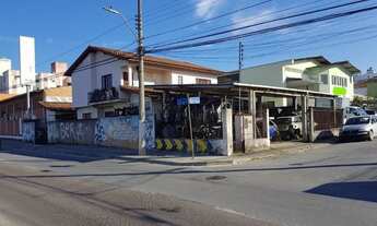 Imagem: CASA COMERCIAL ! MUITO BEM LOCALIZADA !