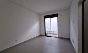 Imagem 5: Casa de condomínio térrea para venda tem 259 m² com 4 suites