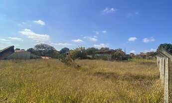 Imagem: Dois lotes com área de 360m² cada em Mateus