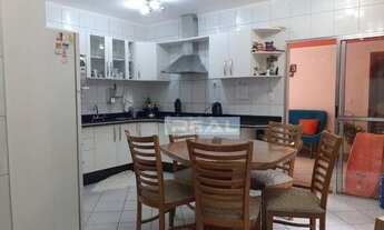 Imagem: Casa com 4 dormitórios à venda, 200 m²