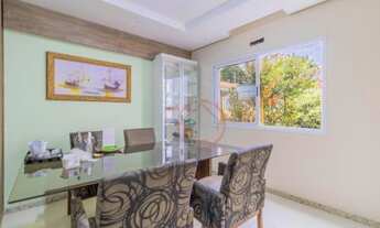 Imagem 6: Casa / 4 Dormitórios / 1 Suíte / 2 Vagas / Vila Ipiranga / Porto Alegre