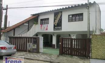 Imagem: Casa bem localizada na região central em