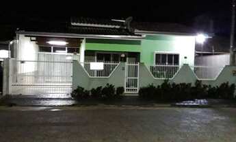 Imagem 3: Ampla casa em Camboriú com 3 dormitórios, 2 banheiros e 2 vaga para 2 carros