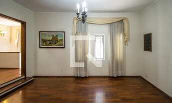 Imagem 7: Casa à Venda - Guanabara, 3 Quartos, 255 m2