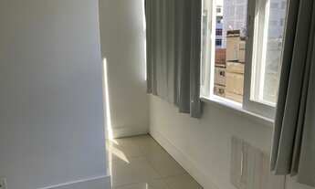 Imagem 3: Copacabana- conjugado com 32 m2, posto2, pronto para morar