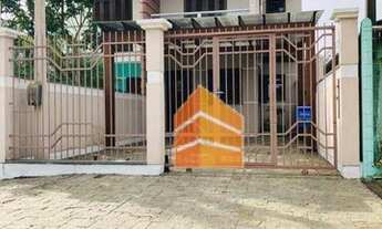 Imagem: Casa com 2 dormitórios à venda, 100 m²