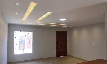 Imagem 4: Casa para venda com 118 metros quadrados com 3 quartos