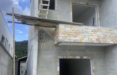 Imagem 2: Casa Duplex para Venda em Sarzedo, Santa Rosa, 3 dormitórios, 1 suíte, 2 banheiros, 2 vaga