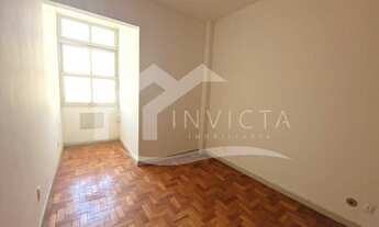 Imagem 4: Apartamento para venda com 65 metros quadrados com 2 quartos em Leme - Rio de Janeiro - RJ