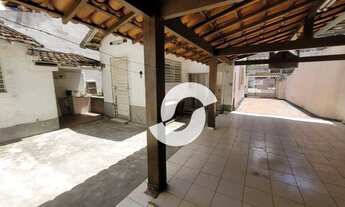 Imagem 4: Casa para fins comerciais, clinica, escritório ou residência. 5 vagas de garagem