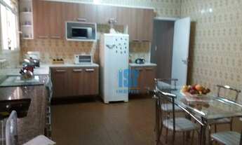 Imagem 2: Sobrado com 3 dormitórios amplos com porta balcão e varanda, 2 vagas, à venda, 150 m² por