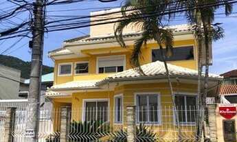 Imagem: Linda casa com 3 suítes e edícula no Monte