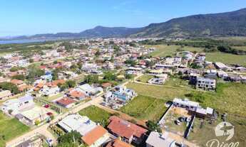 Imagem 3: Casa com 2 dormitórios à venda com 480m² por R$ 470.000 - Areias de Palhocinha - Garopaba