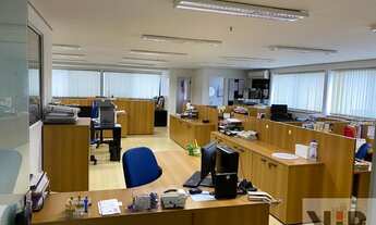 Imagem 2: CONJUNTO COMERCIAL NA REGIÃO DE SANTA CECILIA