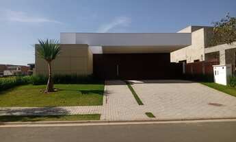 Imagem 1: Bela Casa Alphaville 4 - 489 m² A/T - Estuda Permuta menor valor