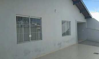 Imagem 4: Casa para aluguel e venda possui 150 metros quadrados com 3 quartos