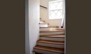 Imagem 6: Sobrado para venda com 230 metros quadrados com 3 quartos