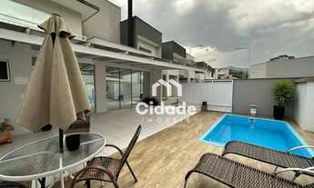 Imagem 2: Casa Duplex com 1 suíte + 2 quartos em condomínio fechado