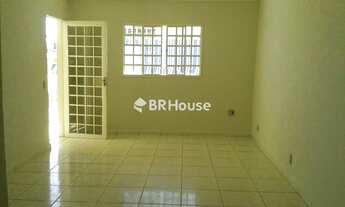 Imagem 2: Centro Casa com 3 dormitórios