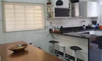 Imagem 4: Casa para aluguel tem 125 metros quadrados com 4 quartos em Vila Ester - São José dos Camp